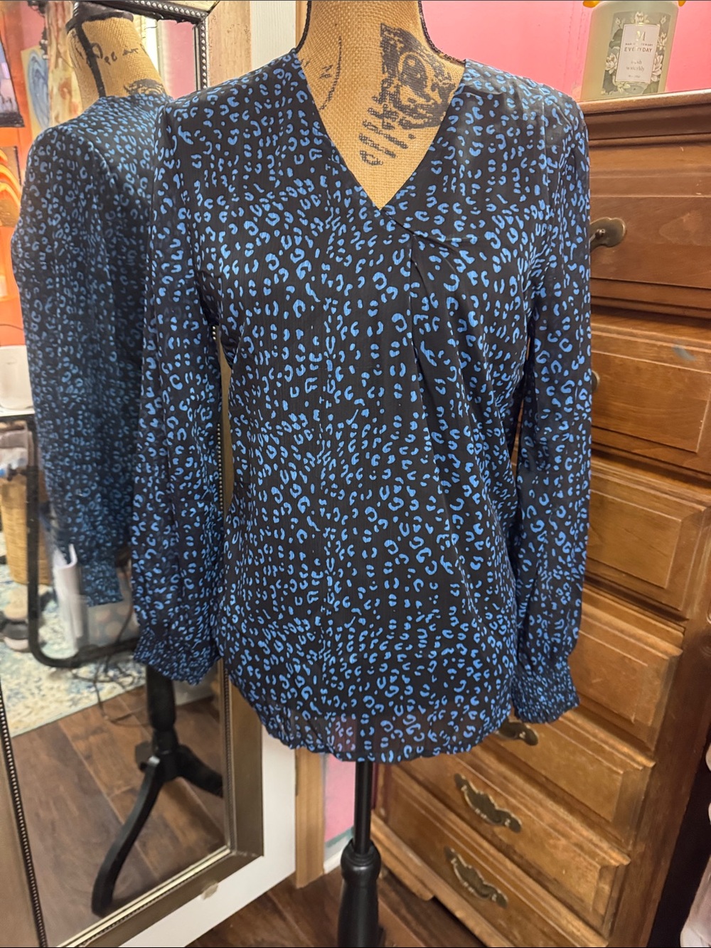 Women’s Black V-Neck Long Sleeve Top with Blue Animal Print